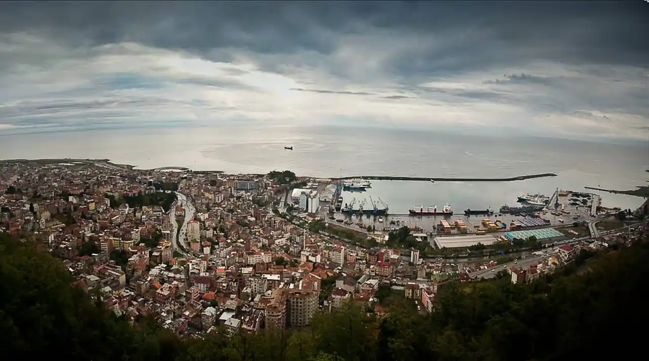 Trabzon şehir manzarası